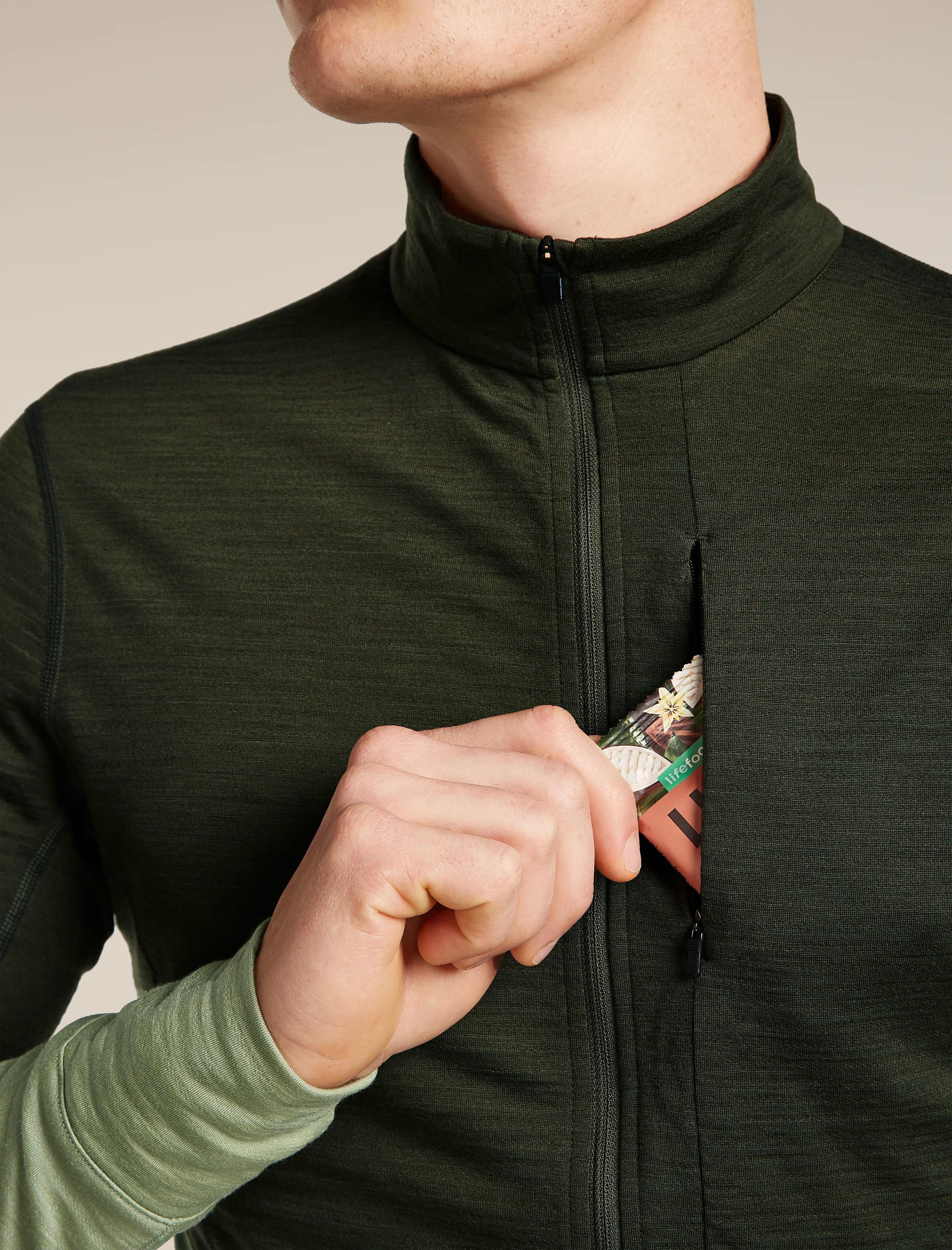 200 Descender Half Zip - Image 8