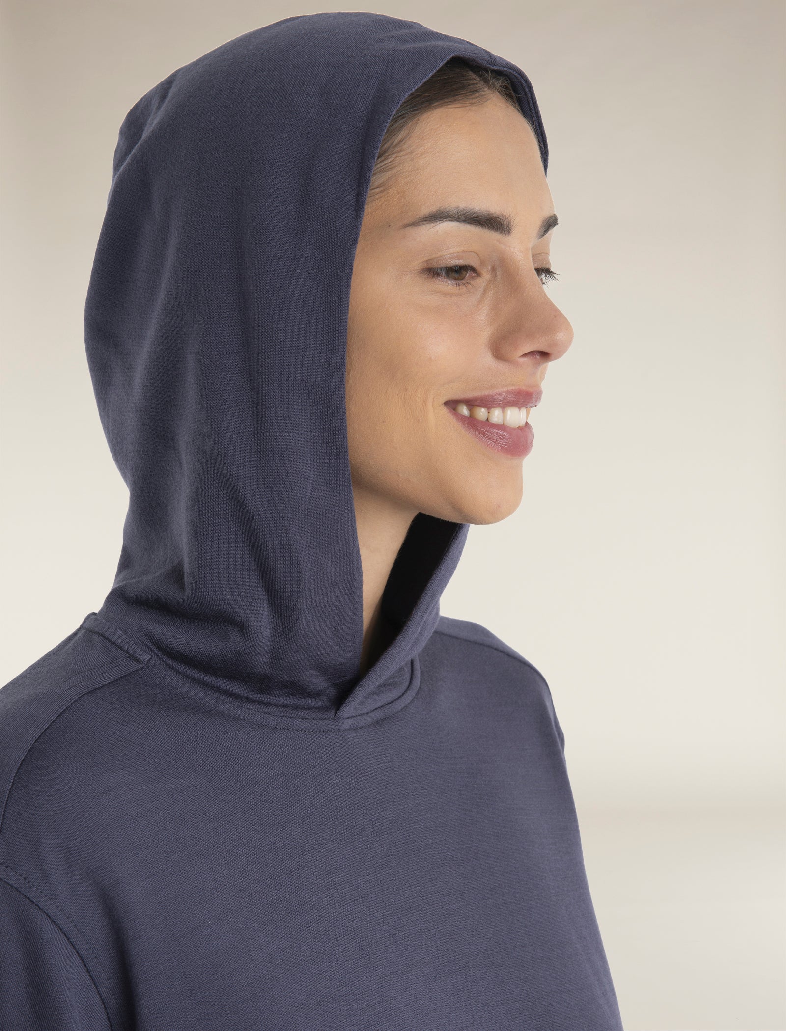 Women's Merino Blend 200 Crush Long Sleeve Hoodie - Image 5