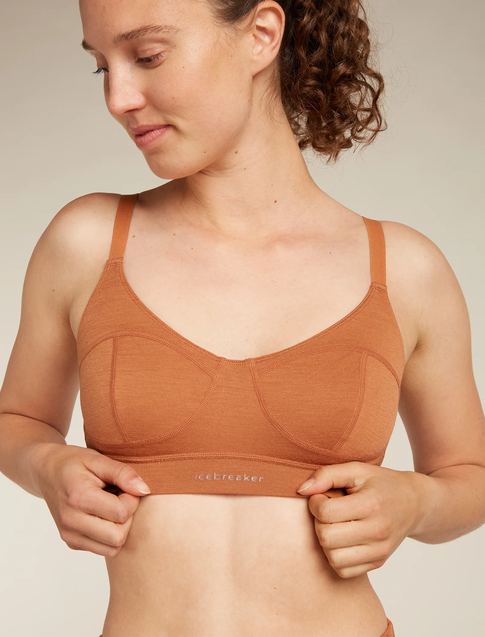 Women's Queens Clasp Bra - Image 7